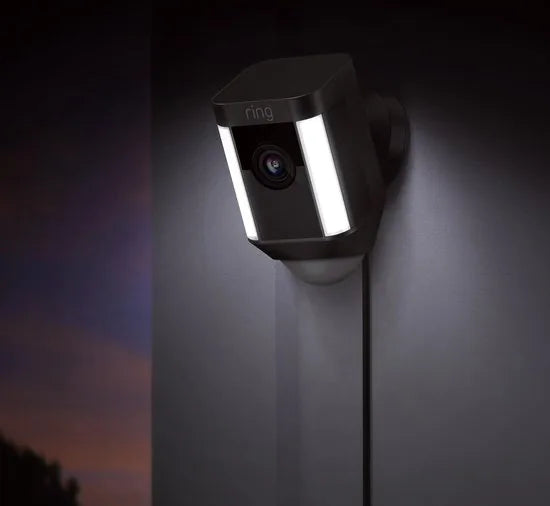 Ring Spotlight Cam Plug-in - Beveiligingscamera - Bedraad - Zwart