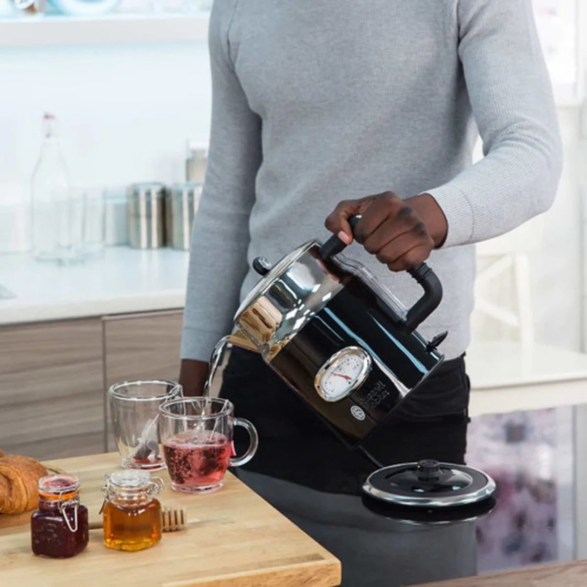 Russell Hobbs 21671-70 Retro Classic Noir Waterkoker - Zwart