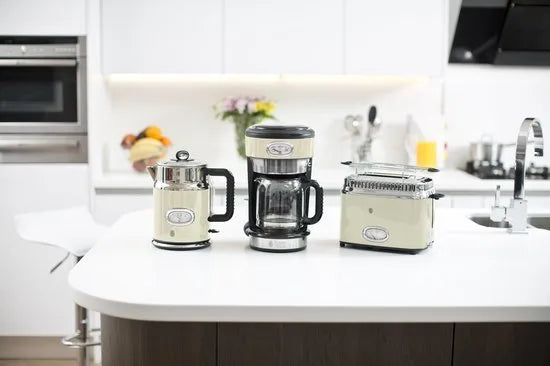 Russell Hobbs 21672-70 Retro Vintage Cream Waterkoker - Crème