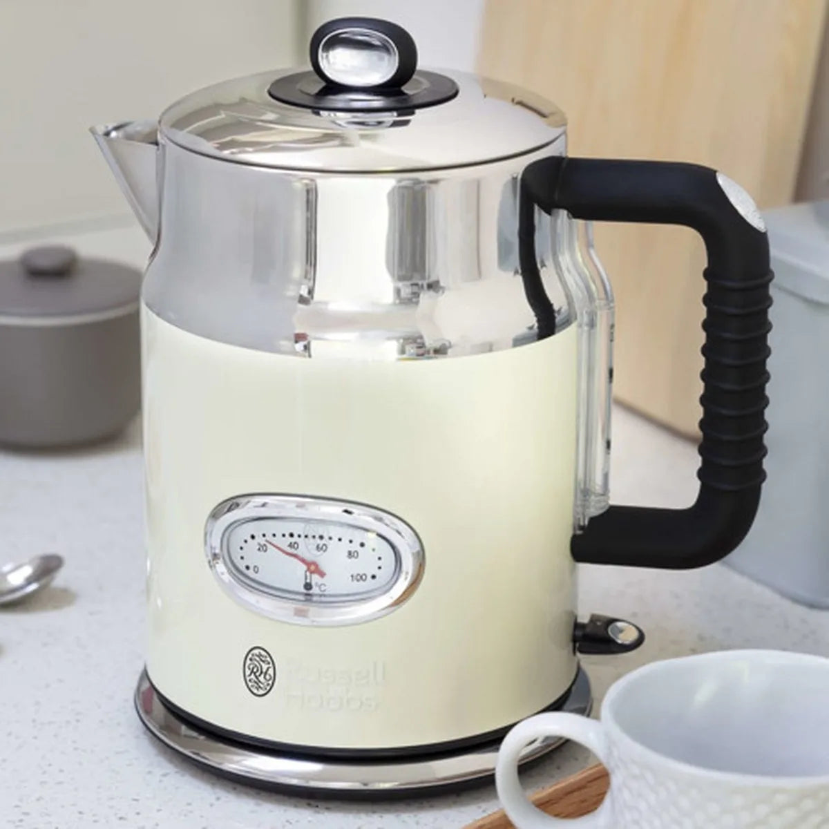 Russell Hobbs 21672-70 Retro Vintage Cream Waterkoker - Crème