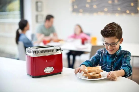Russell Hobbs 21680-56 Retro Ribbon Red Broodrooster - Rood