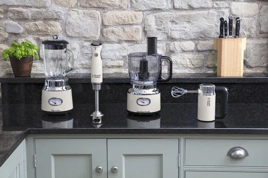 Russell Hobbs 25202-56 Retro Hand Mixer - Creme