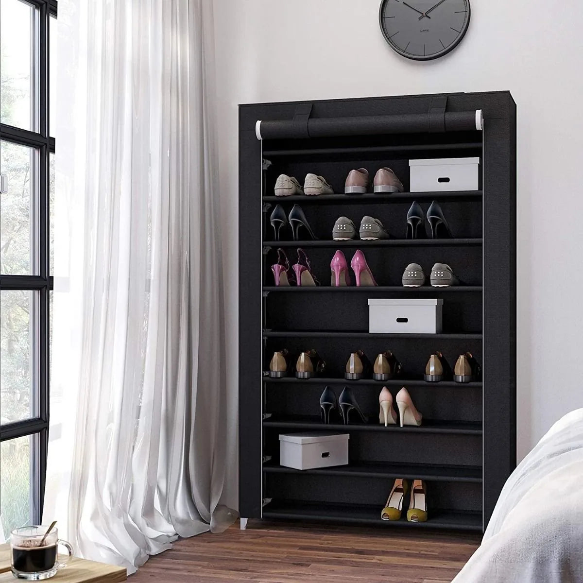 Songmics XXXL Schoenenkast met 10 Niveaus – Schoenenrek voor 54 Paar Schoenen – Afsluitbare Schoenenrek – Zeer Stevig met Deurgordijn – Ruimtebesparende Schoenenbank – Schoenenopberger – Stoffen Schoenenrek – 100x162x28cm – Zwart