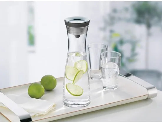 WMF Basic - Waterkaraf - 1,0L - Zwart - Druppelvrij - Geschikt voor Koelkastdeur